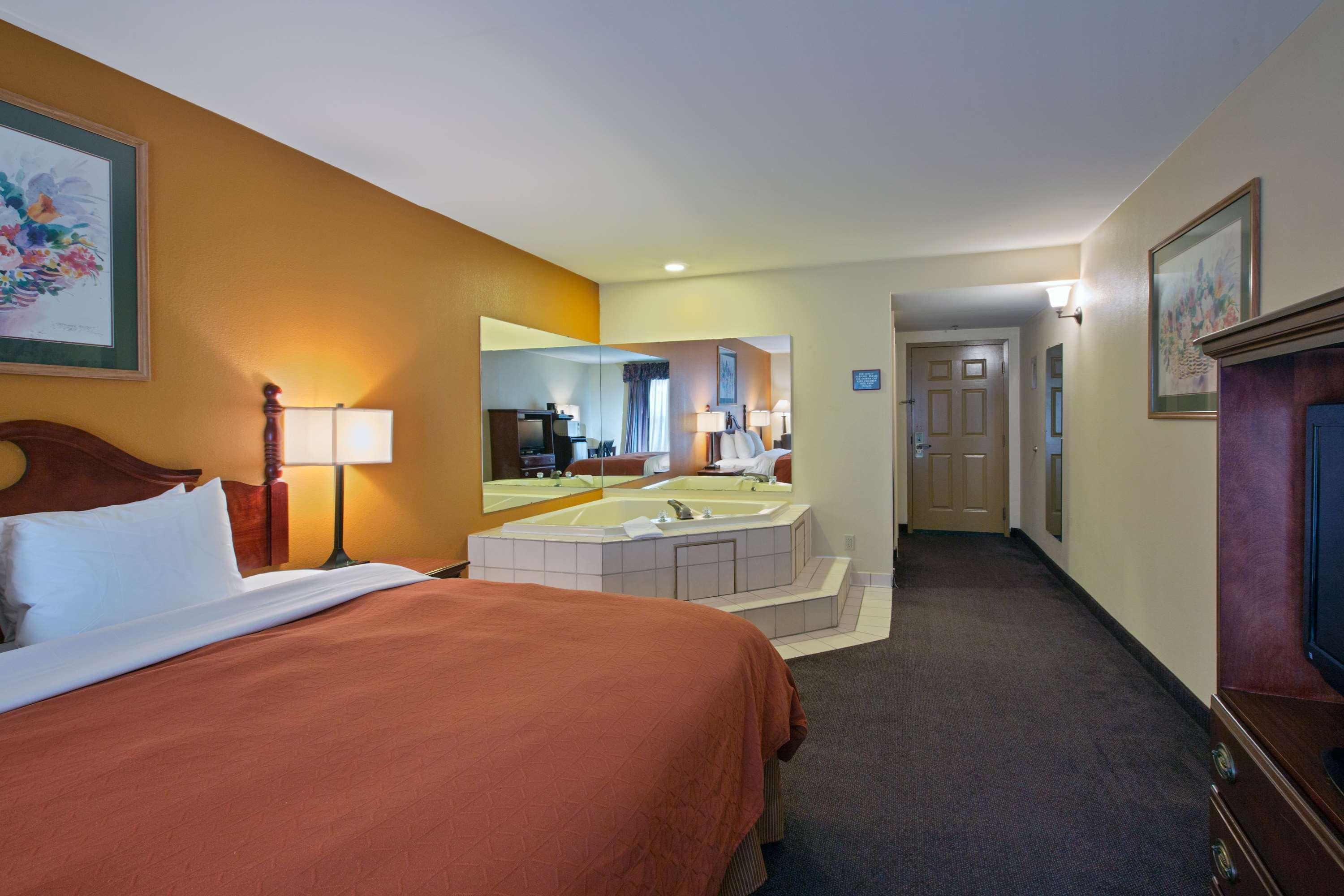 Country Inn & Suites By Radisson, Richmond I-95 South, Va Bellwood Dış mekan fotoğraf